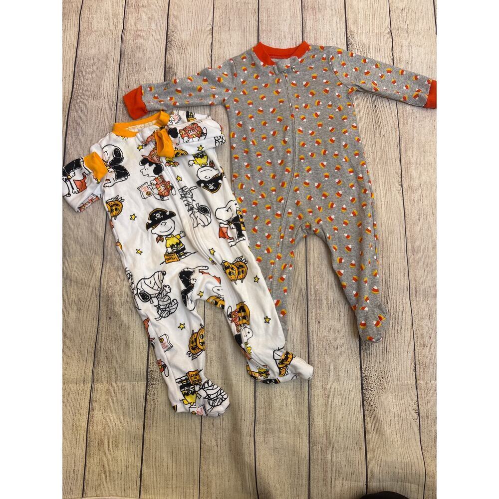 Halloween Bundle Infant Pajamas Snoopy Candy Corn Size 3-6 months